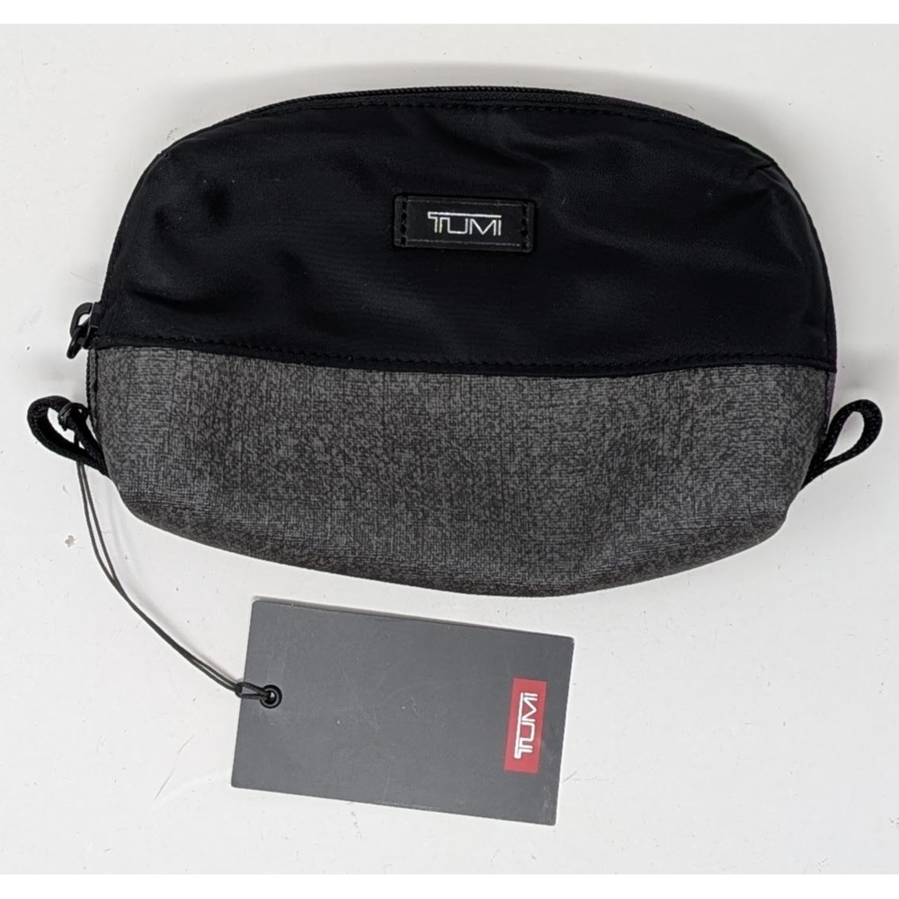 NWT Tumi Small Kit Travel Toiletry Pouch Black Grey Airline Amenity Case